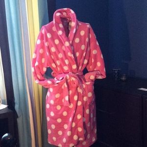 Plush Pink & Whit Polka Dot Fleece Robe One Size